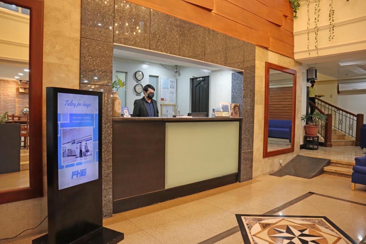 เฟอร์ซัล โฮเต็ล มะละกา เกวซอน ซิตี้ Hotel เกซอนซิตี้ ภายนอก รูปภาพ