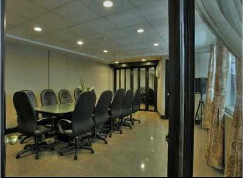 เฟอร์ซัล โฮเต็ล มะละกา เกวซอน ซิตี้ Hotel เกซอนซิตี้ ภายนอก รูปภาพ
